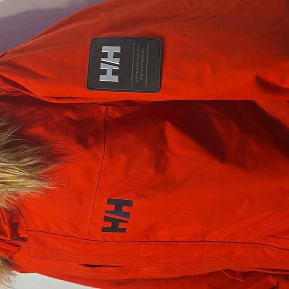 Helly Hansen Parka - Picture 2 of 7
